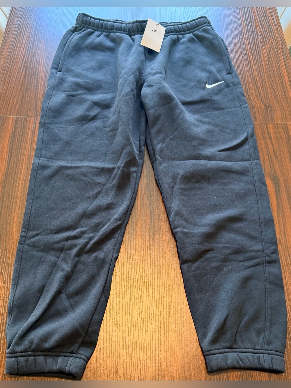 NWT Nike Women’s Black Athletic Training Fleece Joggers Sweatpants Size M
